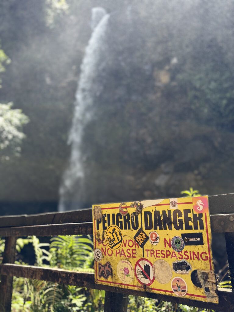 Sticker RutaPsy en Panama