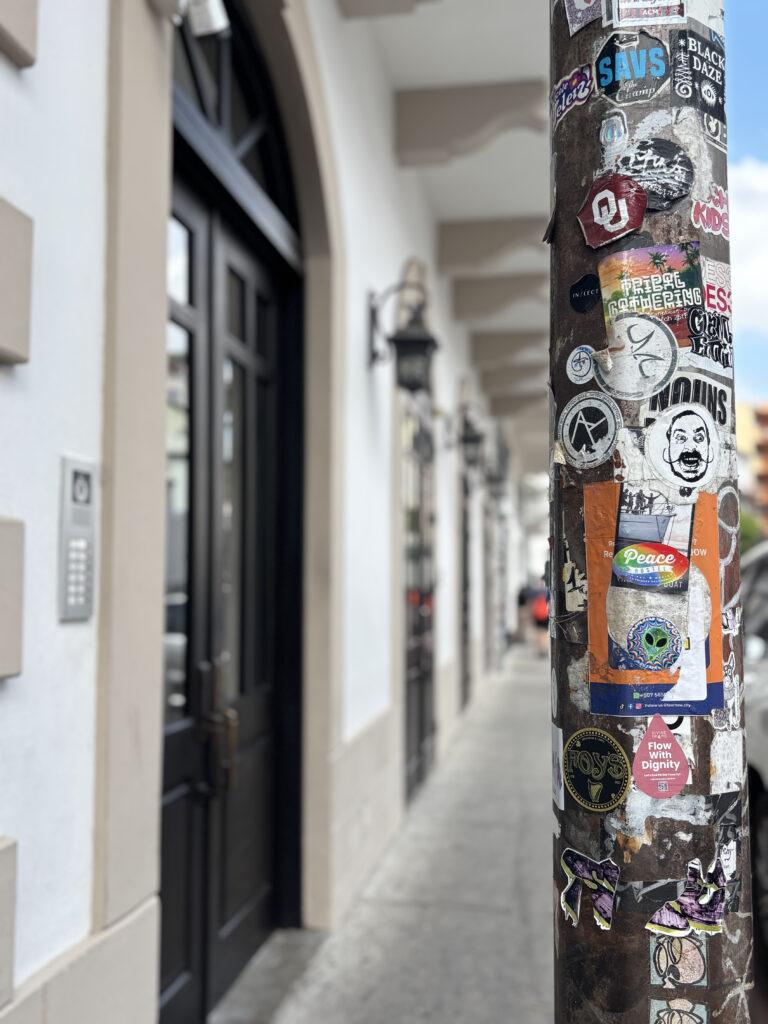 Sticker RutaPsy en Panama