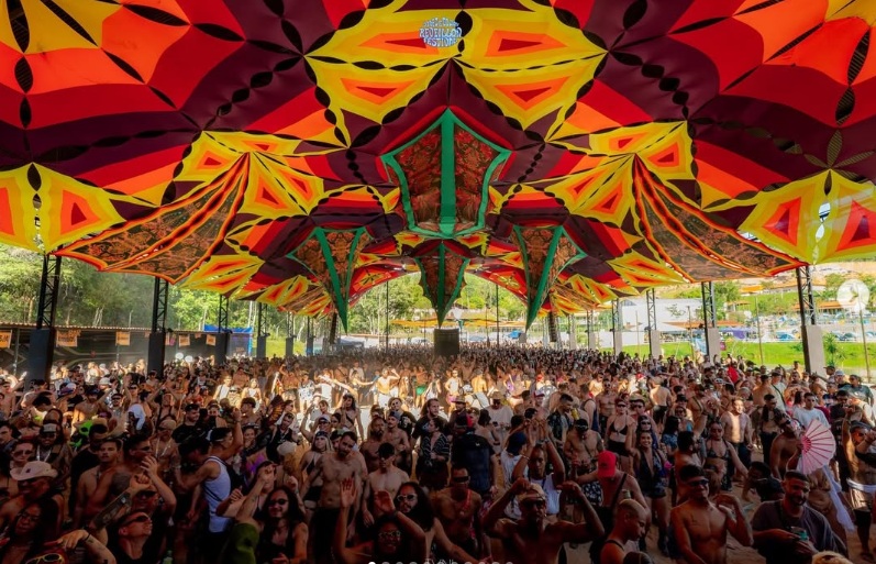 Reveillon Festival 1